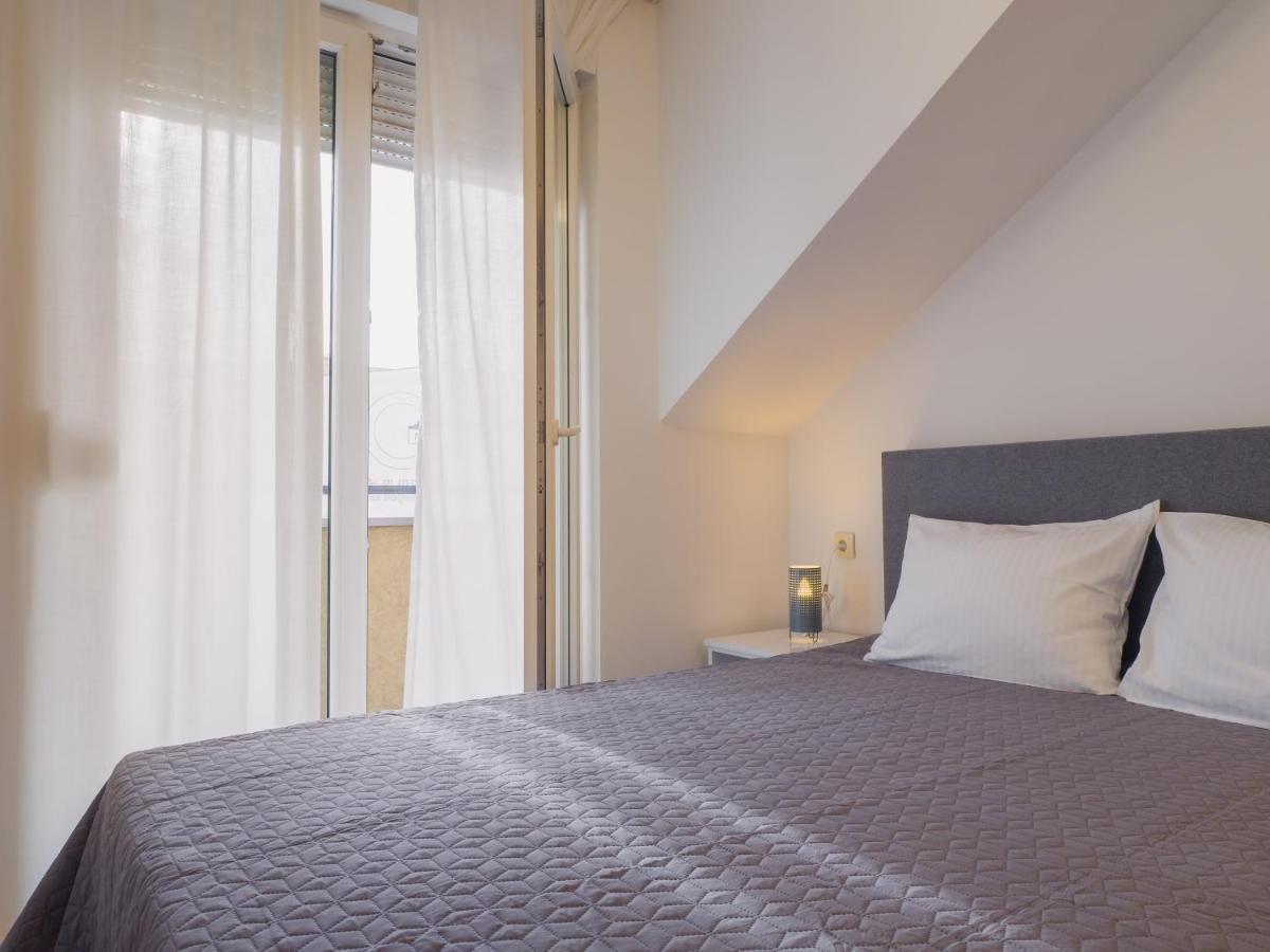 Apartment Neo 2 Free Parking Novi Sad Ngoại thất bức ảnh